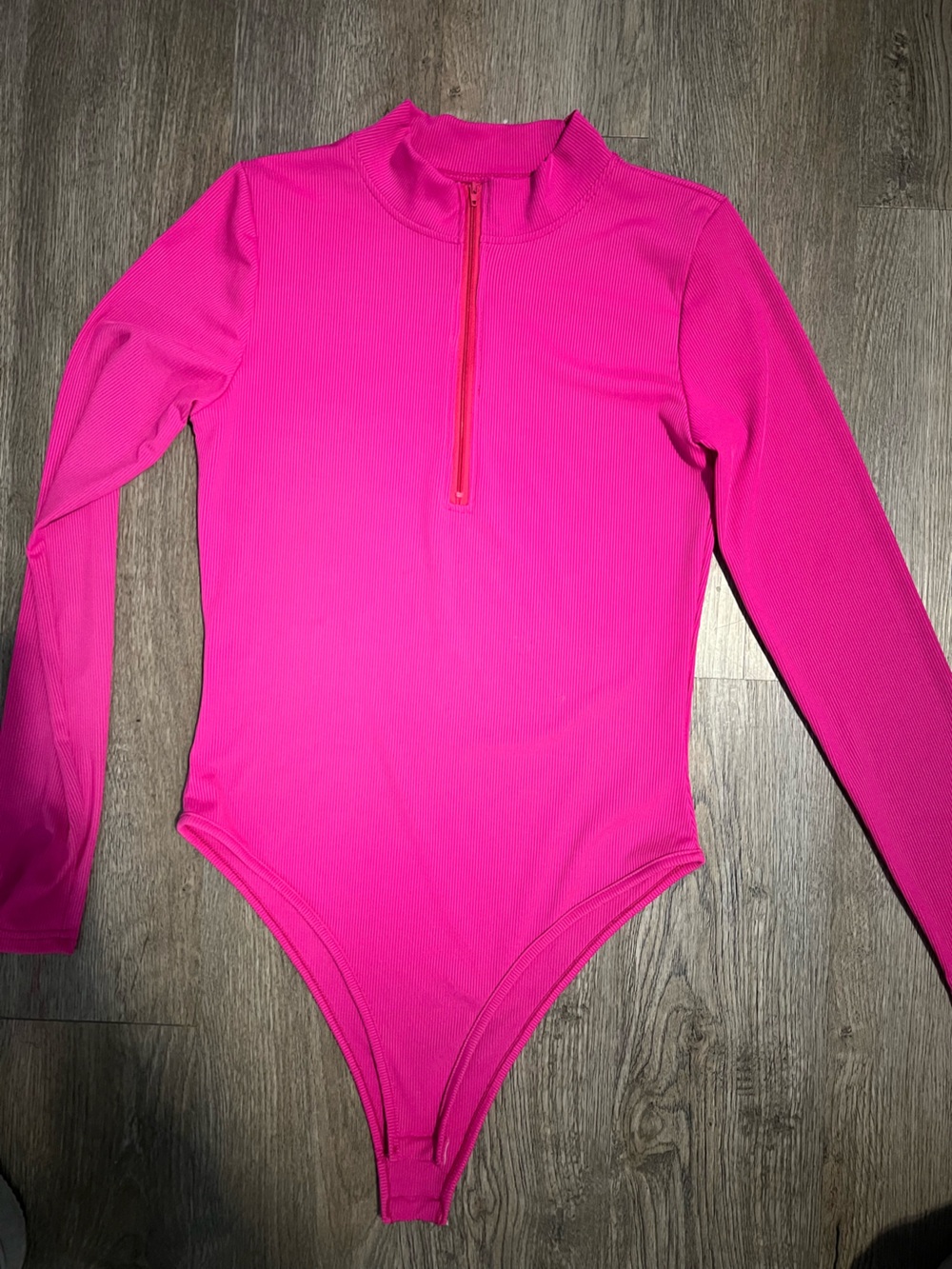 Source Unknown Hot Pink Long Sleeve Zip-Front Bodysuit